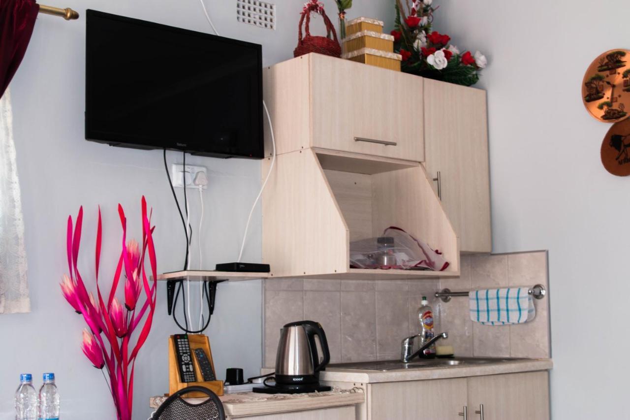 Kwampofu Guest House ฮาราเร ภายนอก รูปภาพ